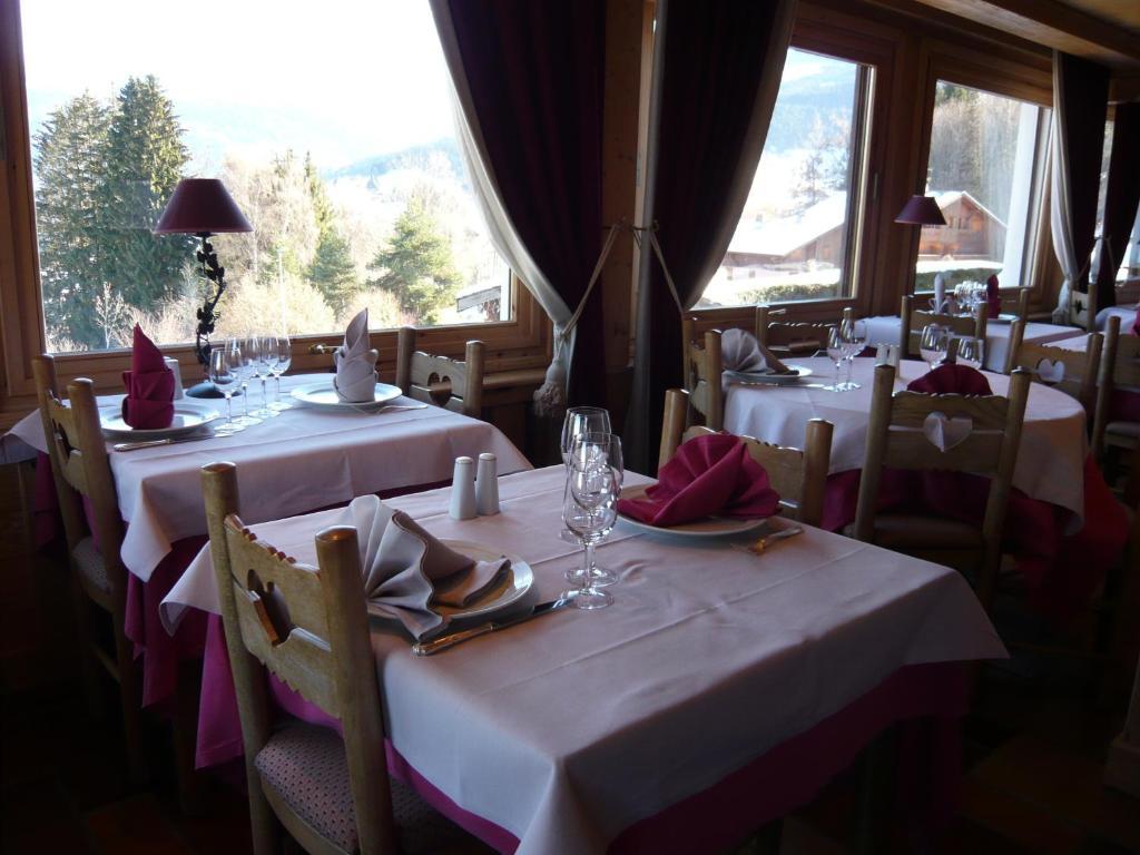 Aux Ducs De Savoie Hotel Combloux Eksteriør billede