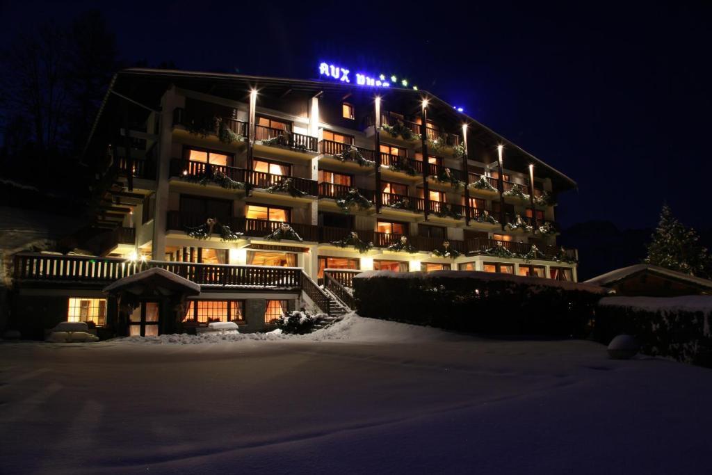 Aux Ducs De Savoie Hotel Combloux Eksteriør billede